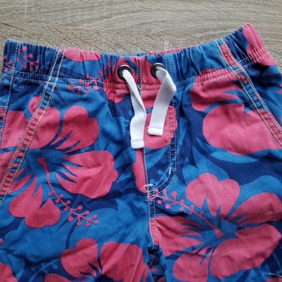 2011 ln/euc Mini Boden hibiscus board shorts size 6 - Picture 8 of 16